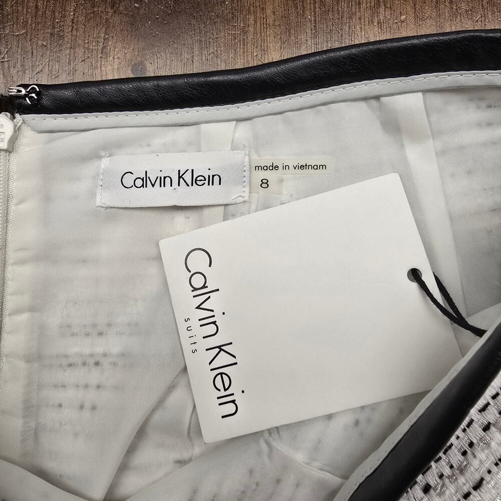 NEW NWT Calvin Klein White & Black Tweed Pencil Skirt Faux Leather Trim | Size 8 - Picture 9 of 10